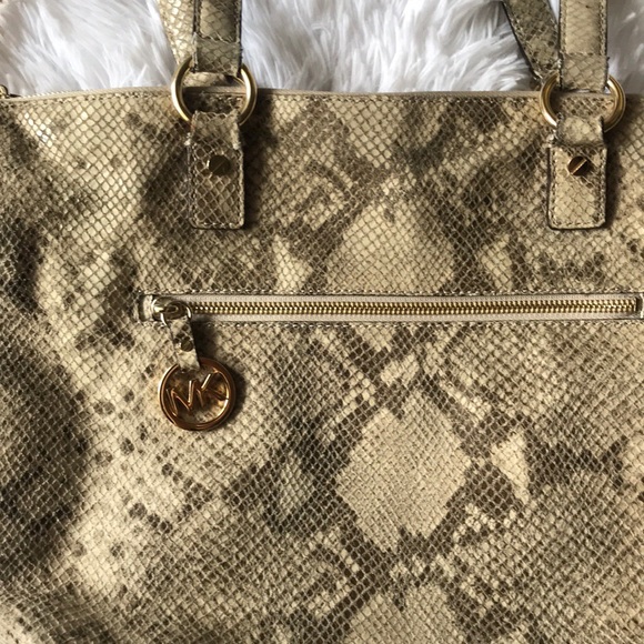 Michael Kors Python Shoulder Bag Tote - Picture 3 of 8